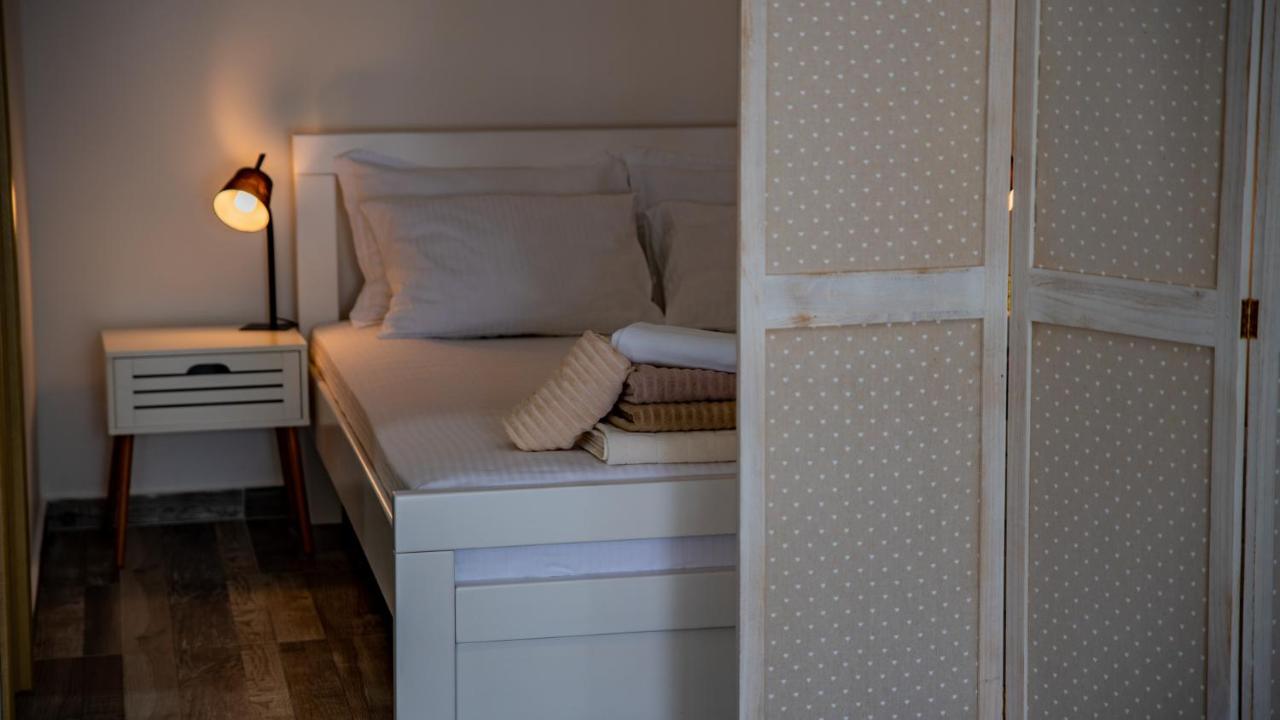 Apartments Edera 티바트 외부 사진