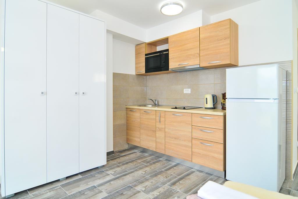 Apartments Edera 티바트 외부 사진